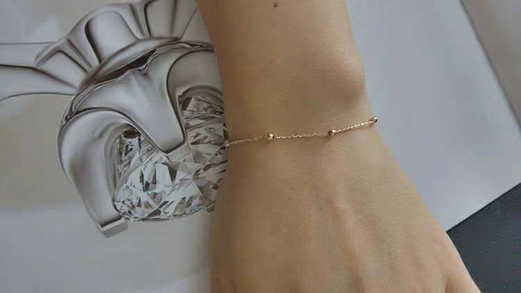 MESSIKA Move Uno 18-karat rose gold diamond bangle | Fine jewelry bangle, Gold  bracelet simple, Fine jewelry bracelets