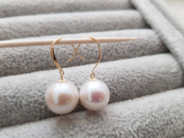 18K gold solid pearl earrings hooks, Au750 gold dangle , Round big Pearls Natural White Color 11-12MM pink Luster, 18kt Yellow or White Gold