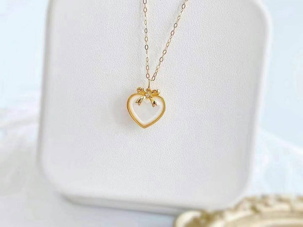 Genuine 18K gold solid fine chain, stamped Au750, 75% of gold, 18K gold pendant with green heart pendant charm, necklace set